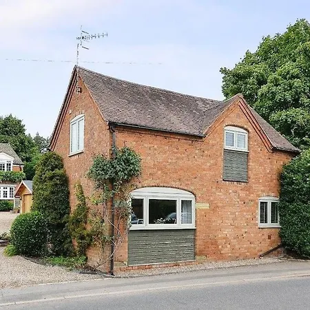Quaint Victorian Coach House In Village Location Great Alne Exterior foto